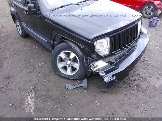 1J8GN28K48W206442 - 2008 JEEP LIBERTY SPORT BLACK photo 6