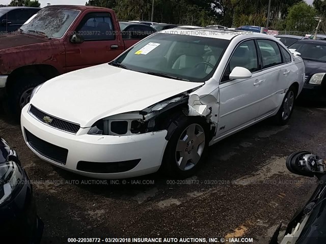 2G1WD58C589115150 - 2008 CHEVROLET IMPALA SUPER SPORT WHITE photo 2