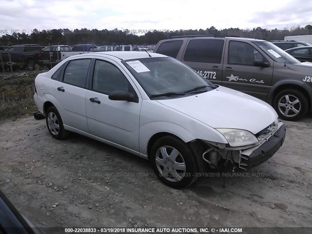 1FAFP34N37W191553 - 2007 FORD FOCUS ZX4/S/SE/SES WHITE photo 1