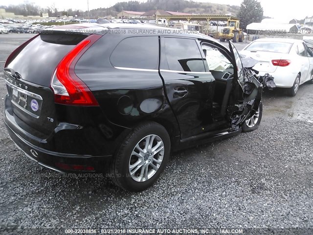 YV440MDK8G2808421 - 2016 VOLVO XC60 T5/PREMIER BLACK photo 4