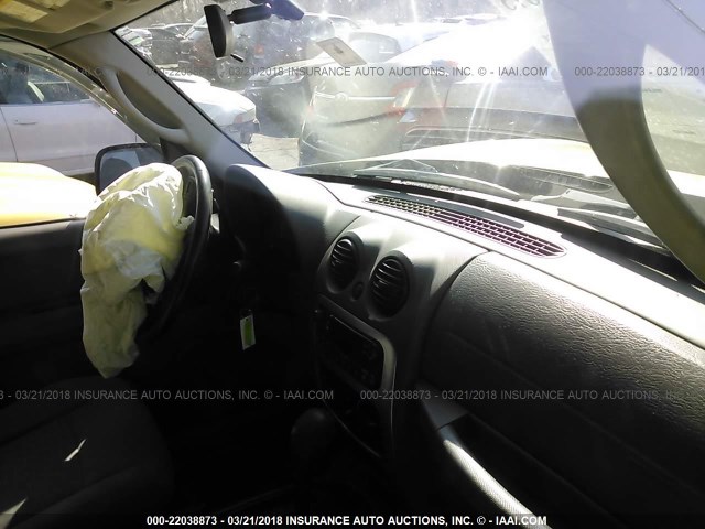 1J4GL48KX6W267777 - 2006 JEEP LIBERTY SPORT Qəhvəyi foto 5
