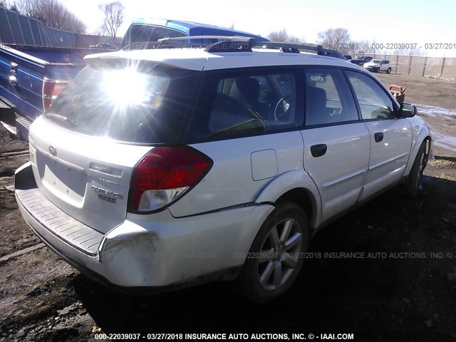 4S4BP61C387339799 - 2008 SUBARU OUTBACK 2.5I WHITE photo 4