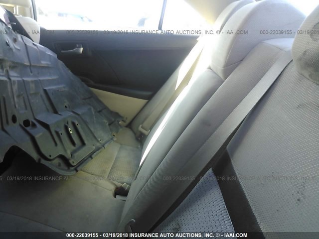 4T1BF1FKXCU587192 - 2012 TOYOTA CAMRY SE/LE/XLE RED photo 8