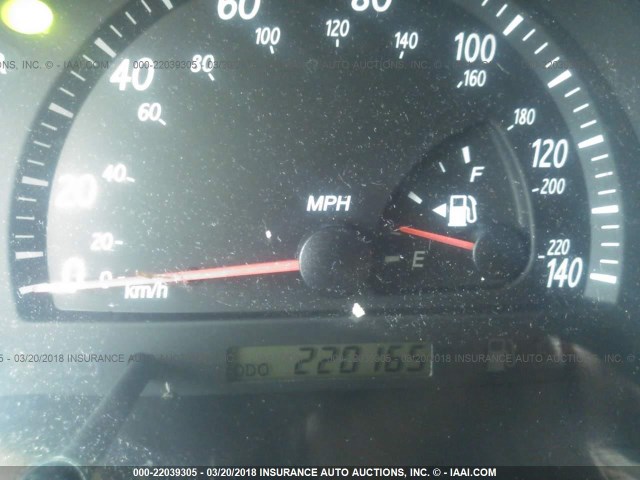 4T1BF30K64U066962 - 2004 TOYOTA CAMRY LE/XLE/SE GREEN photo 7