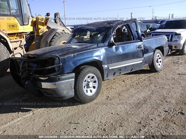 1GCEC14X55Z248533 - 2005 CHEVROLET SILVERADO C1500 BLUE photo 2