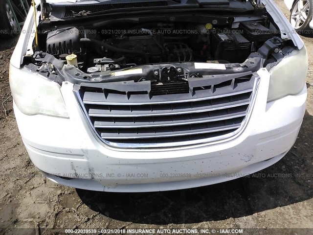2A8HR54P98R646712 - 2008 CHRYSLER TOWN & COUNTRY TOURING WHITE photo 10