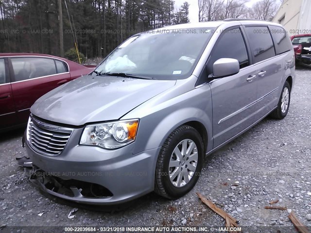 2C4RC1BGXGR213200 - 2016 CHRYSLER TOWN & COUNTRY TOURING SILVER photo 2