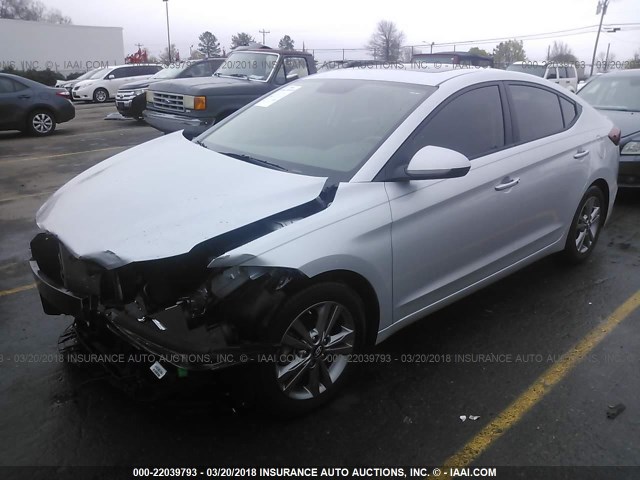 5NPD84LF0HH146978 - 2017 HYUNDAI ELANTRA SE/VALUE/LIMITED SILVER photo 2