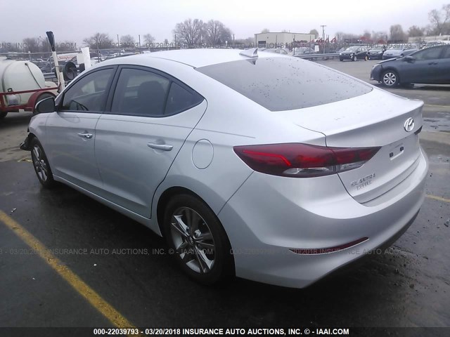 5NPD84LF0HH146978 - 2017 HYUNDAI ELANTRA SE/VALUE/LIMITED SILVER photo 3