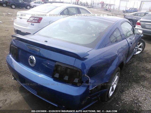 1ZVHT82H895145649 - 2009 FORD MUSTANG GT BLUE photo 4