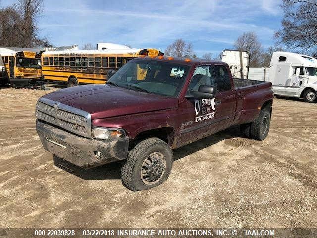 1B7MF336X1J524267 - 2001 DODGE RAM 3500 PURPLE photo 2