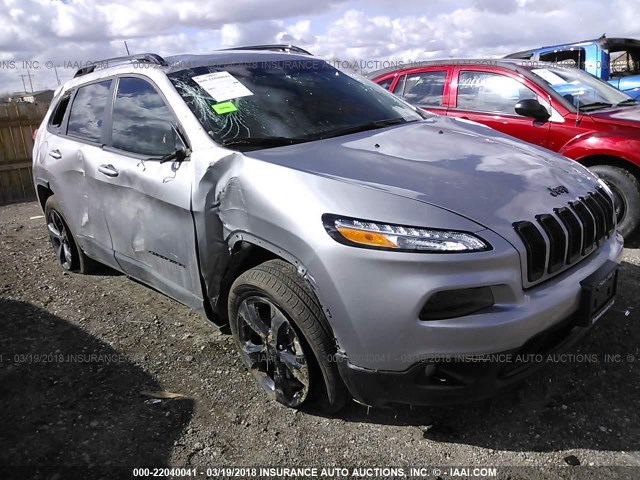 1C4PJMCX2JD505267 - 2018 JEEP CHEROKEE LATITUDE Gümüş foto 1