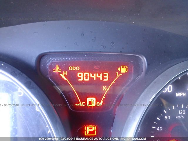 3N1CE2CP3FL367072 - 2015 NISSAN VERSA NOTE S/S PLUS/SV/SL/SR SILVER photo 7