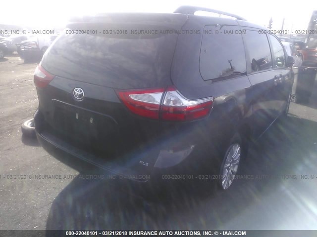 5TDYZ3DC6HS797538 - 2017 TOYOTA SIENNA XLE/LIMITED BLACK photo 4