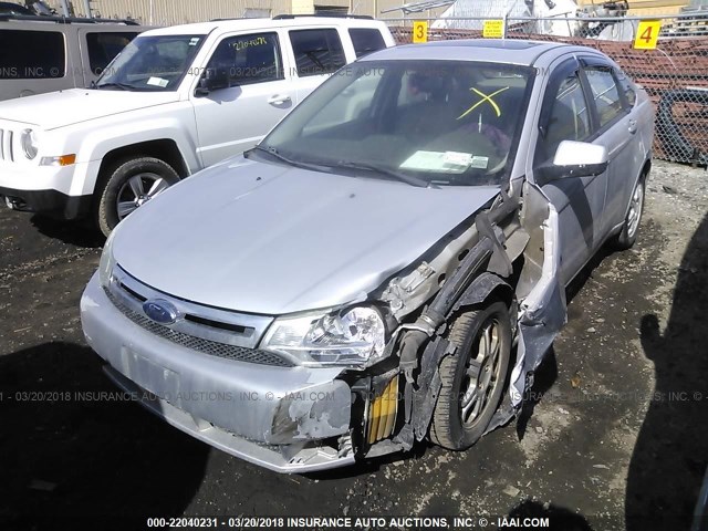 1FAHP35N48W243278 - 2008 FORD FOCUS SE/SEL/SES GRAY photo 6