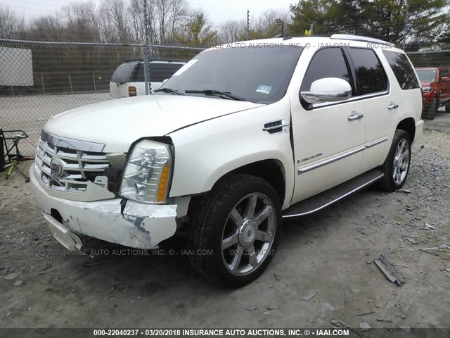 1GYFK638X8R133827 - 2008 CADILLAC ESCALADE LUXURY BEIGE photo 2