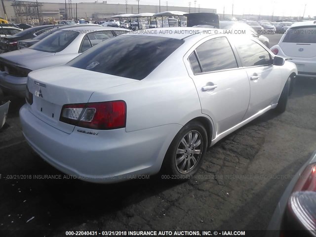 4A32B2FF7CE019384 - 2012 MITSUBISHI GALANT FE WHITE photo 4