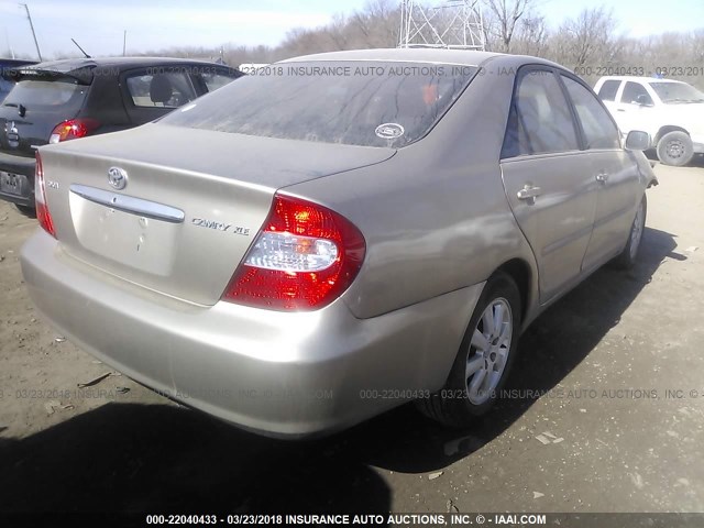 4T1BE32K53U256184 - 2003 TOYOTA CAMRY LE/XLE/SE ოქროსფერი ფოტო 4