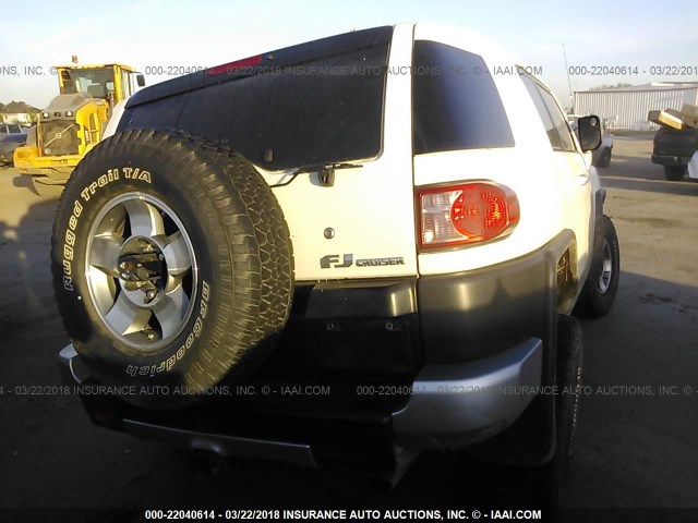 JTEBU4BF0AK080214 - 2010 TOYOTA FJ CRUISER WHITE photo 4