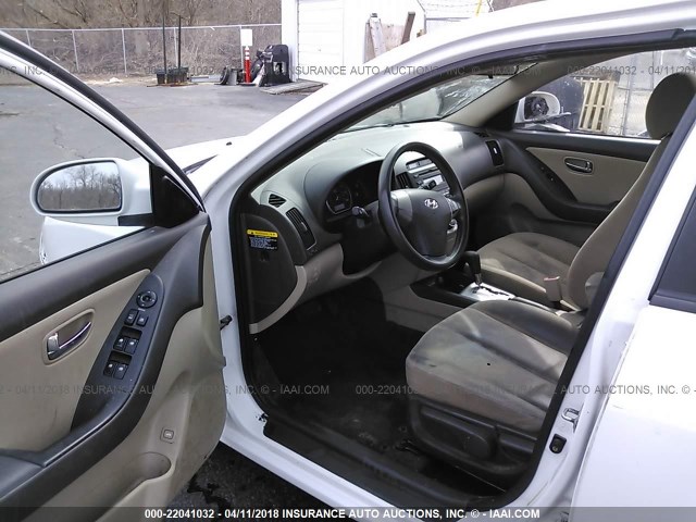 KMHDU4AD8AU059060 - 2010 HYUNDAI ELANTRA BLUE/GLS/SE WHITE photo 5