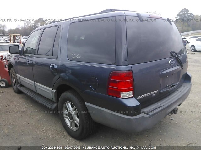 1FMRU15W53LB28747 - 2003 FORD EXPEDITION XLT BLUE photo 3