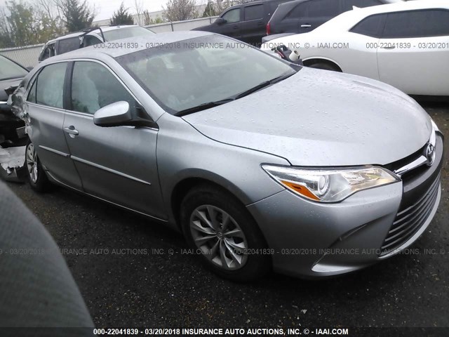 4T4BF1FK9GR577281 - 2016 TOYOTA CAMRY LE/XLE/SE/XSE GRAY photo 1