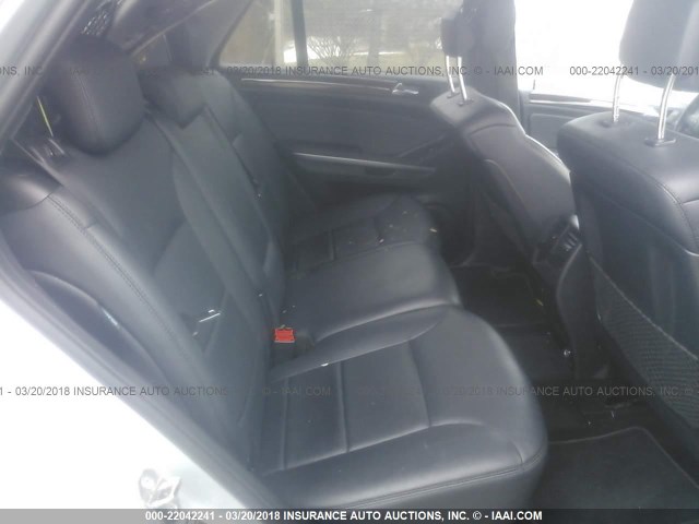 4JGBB8GB7BA659596 - 2011 MERCEDES-BENZ ML 350 4MATIC SILVER photo 8