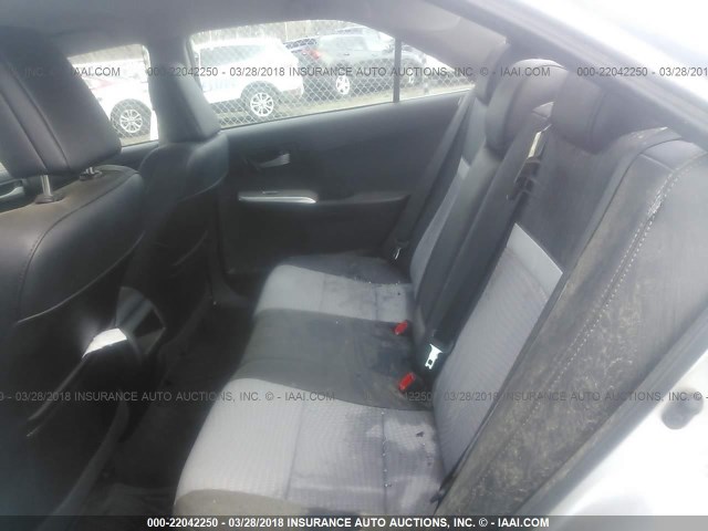 4T1BF1FK5EU426039 - 2014 TOYOTA CAMRY L/SE/LE/XLE 银色 照片 8