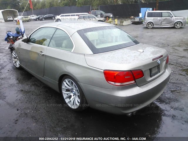 WBAWR33598P154005 - 2008 BMW 328 I SULEV Pewter photo 3