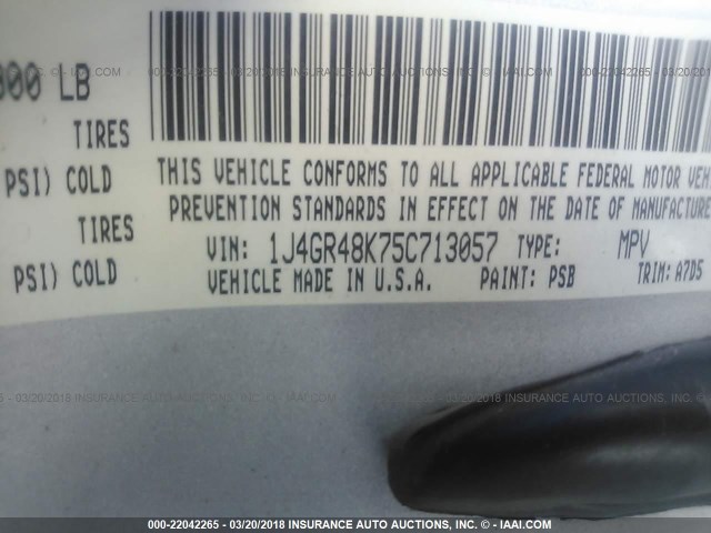 1J4GR48K75C713057 - 2005 JEEP GRAND CHEROKEE LAREDO/COLUMBIA/FREEDOM 银色 照片 9