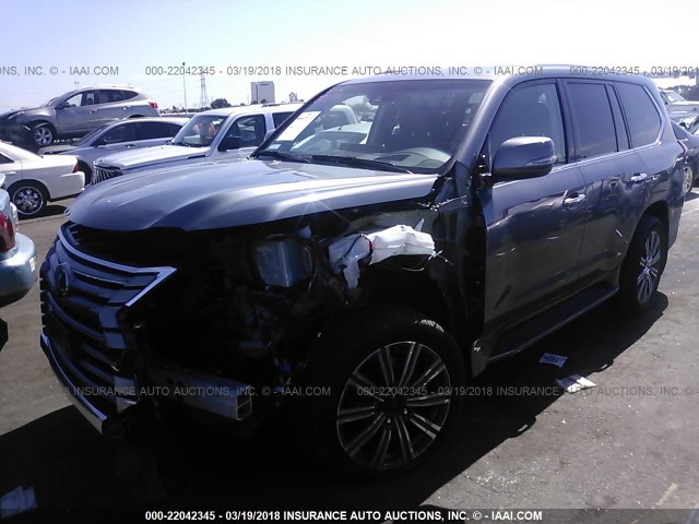 JTJHY7AXXG4212002 - 2016 LEXUS LX 570 GRAY photo 2