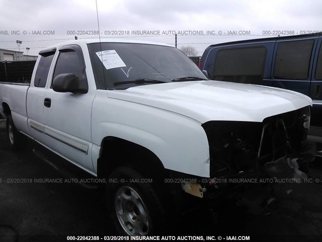 1GCEC19T04E377193 - 2004 CHEVROLET SILVERADO C1500 WHITE photo 1