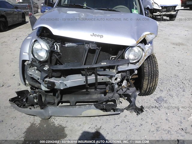 1J4GL38K33W534988 - 2003 JEEP LIBERTY RENEGADE SILVER photo 6