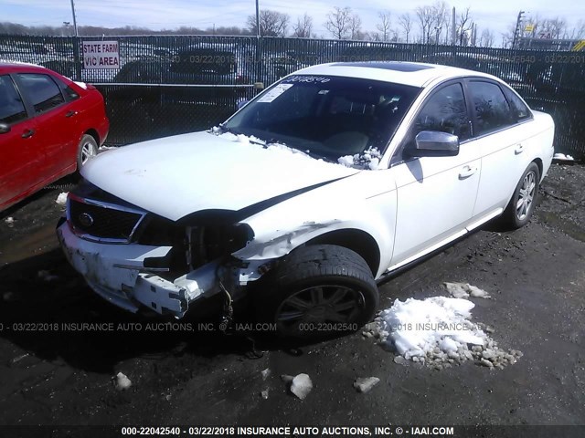 1FAHP25196G186364 - 2006 FORD FIVE HUNDRED LIMITED WHITE photo 2