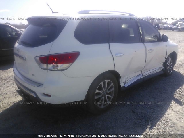 5N1AR2MNXDC612833 - 2013 NISSAN PATHFINDER S/SV/SL/PLATINUM WHITE photo 4