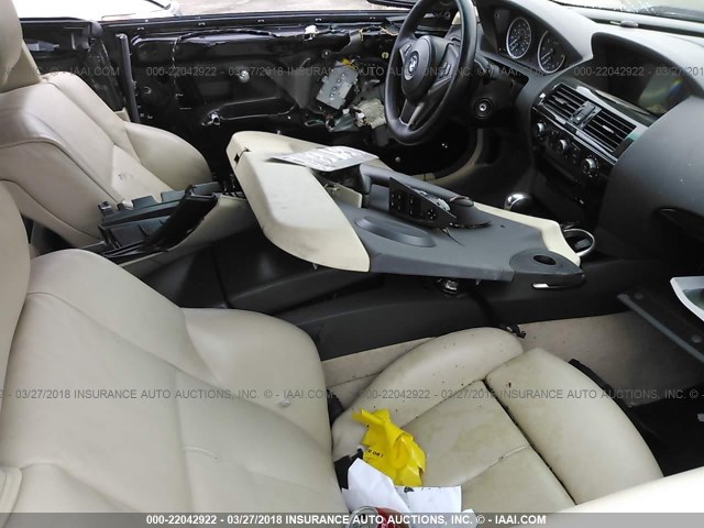 WBAEK73445B326285 - 2005 BMW 645 CI AUTOMATIC 黑色 照片 5