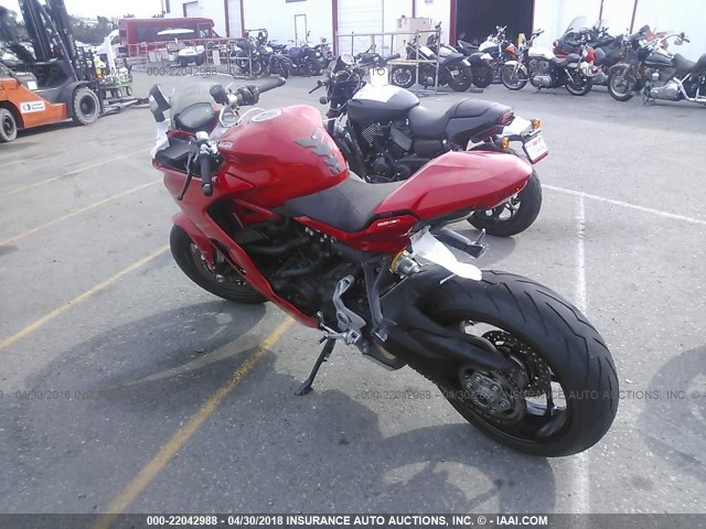 ZDMVABDS1JB004143 - 2018 DUCATI SUPERSPORT RED photo 3