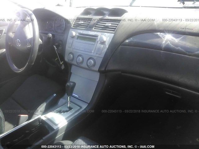 4T1CE38P96U726213 - 2006 TOYOTA CAMRY SOLARA SE/SLE თეთრი ფოტო 5