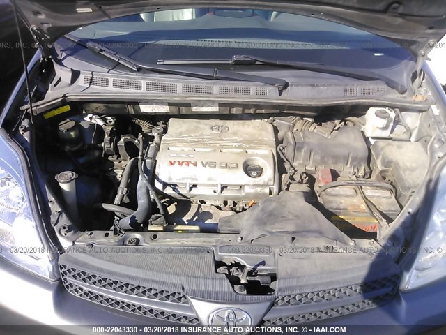 5TDZA22C74S186405 - 2004 TOYOTA SIENNA XLE/XLE LIMITED SILVER photo 10