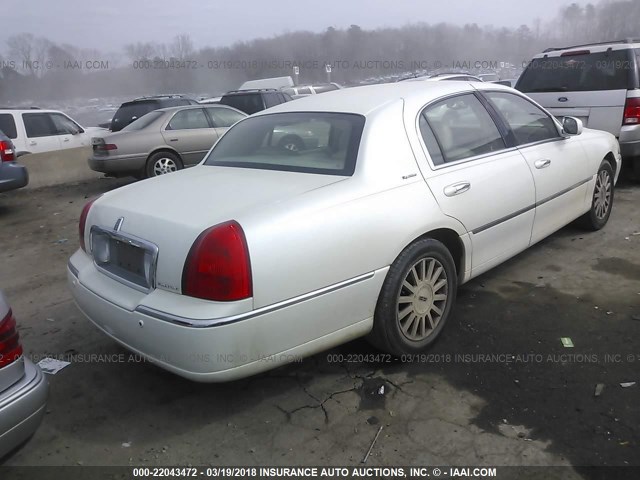 1LNHM81W64Y624042 - 2004 LINCOLN TOWN CAR EXECUTIVE/SIGNATURE Beyaz fotoğraf 4