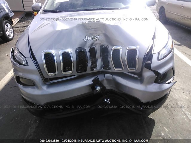 1C4PJLCB0JD534152 - 2018 JEEP CHEROKEE LATITUDE Gümüş fotoğraf 6