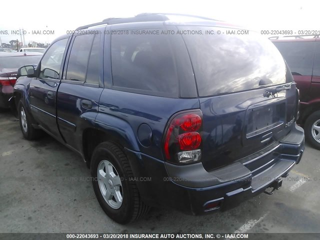 1GNDS13S622472037 - 2002 CHEVROLET TRAILBLAZER  BLUE photo 3