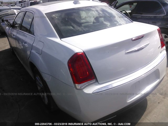 2C3CCAAGXFH806877 - 2015 CHRYSLER 300 LIMITED WHITE photo 3