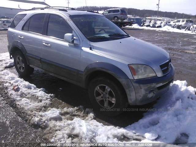 KNDJC733055422290 - 2005 KIA SORENTO EX/LX GRAY photo 1