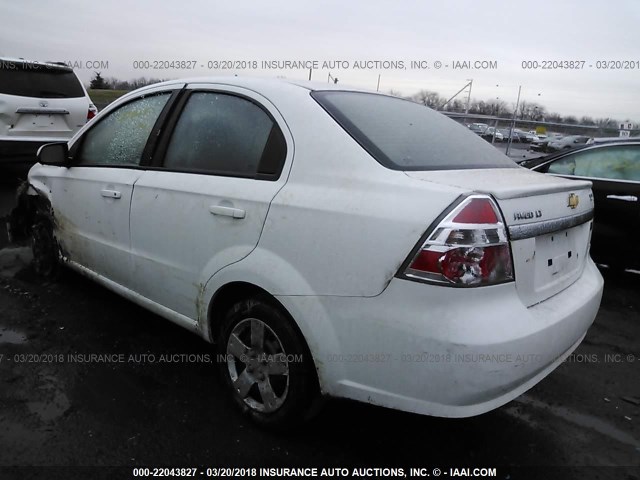 KL1TD5DE5BB233391 - 2011 CHEVROLET AVEO LS/LT WHITE photo 3