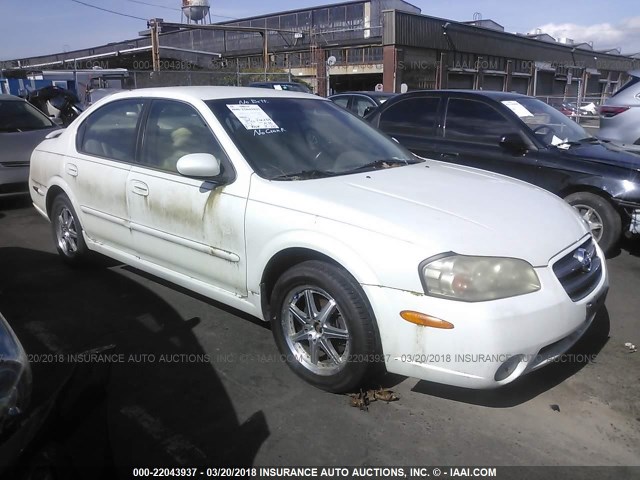 JN1DA31D62T417306 - 2002 NISSAN MAXIMA GLE/GXE/SE WHITE photo 1