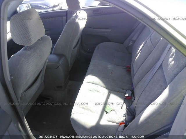 4T1BE32K24U291797 - 2004 TOYOTA CAMRY LE/XLE/SE SILVER photo 8