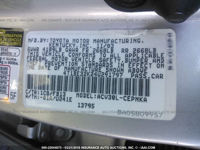 4T1BE32K24U291797 - 2004 TOYOTA CAMRY LE/XLE/SE SILVER photo 9