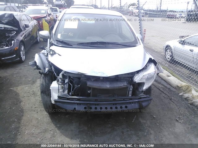 3N1CE2CP6FL418466 - 2015 NISSAN VERSA NOTE S/S PLUS/SV/SL/SR SILVER photo 6