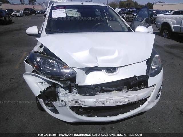 JM1DE1HZ5B0120875 - 2011 MAZDA MAZDA2 WHITE photo 6